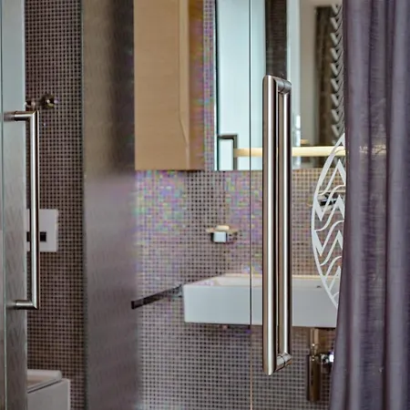 Bevanda & Restaurant - Unique Adriatic Otel